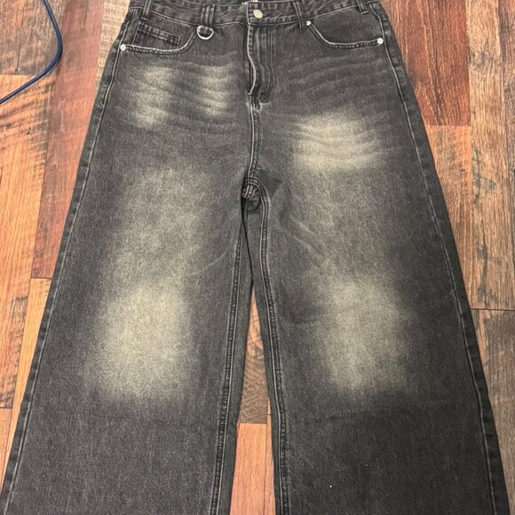 Other - Loose fit jeans Size XL 34